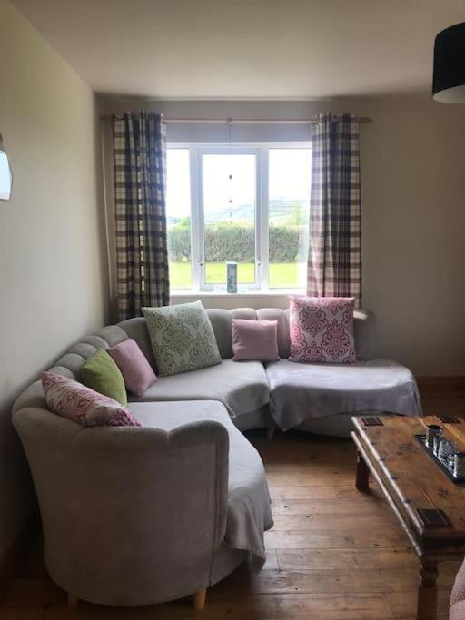 Rosie'S Pad Villa Louisburgh Luaran gambar