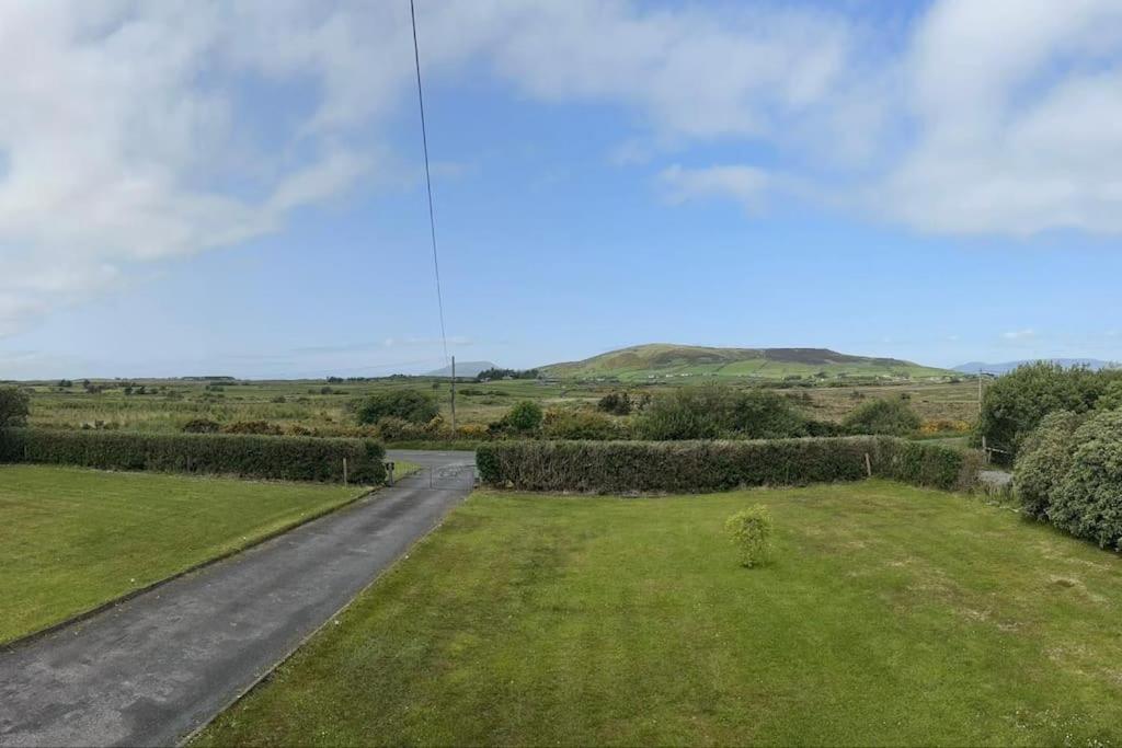Rosie'S Pad Villa Louisburgh Luaran gambar
